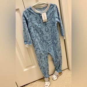 2t fleece footed Carter’s Pajamas